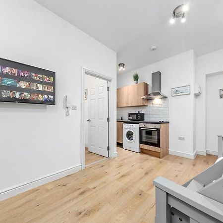 Canary Wharf Apartments Лондон Экстерьер фото