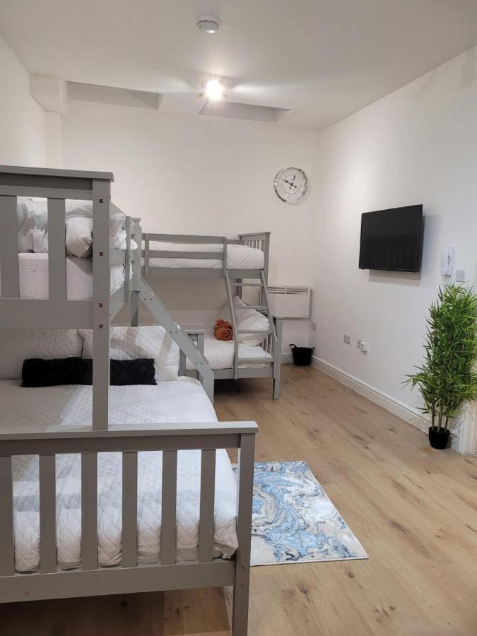 Canary Wharf Apartments Лондон Экстерьер фото