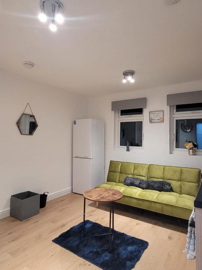 Canary Wharf Apartments Лондон Экстерьер фото