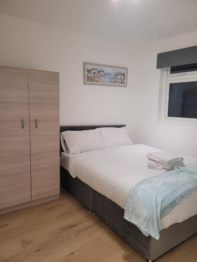 Canary Wharf Apartments Лондон Экстерьер фото