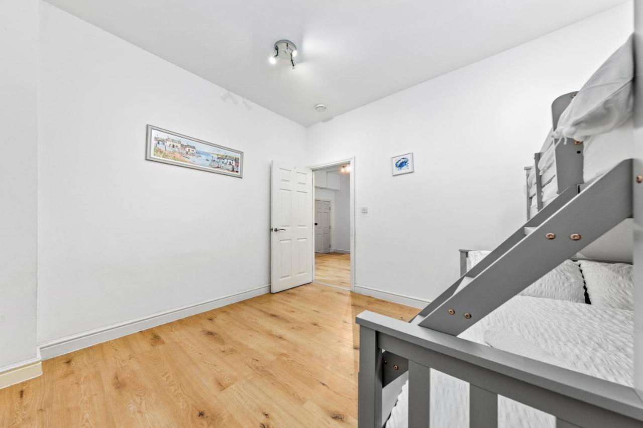 Canary Wharf Apartments Лондон Экстерьер фото