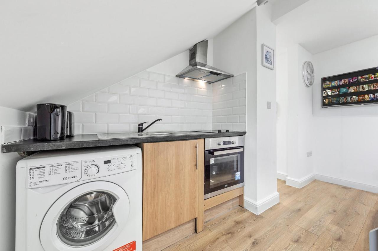 Canary Wharf Apartments Лондон Экстерьер фото