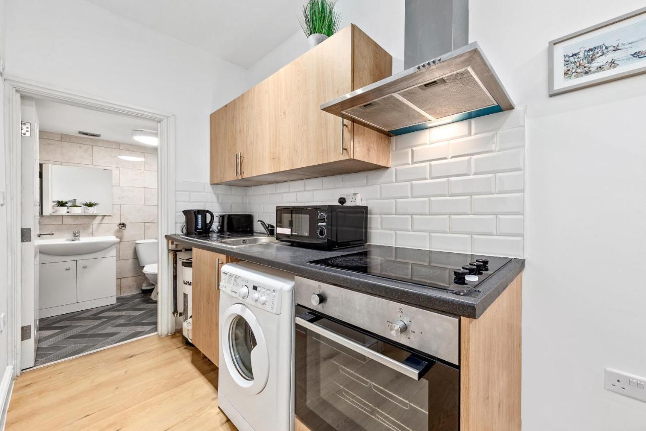 Canary Wharf Apartments Лондон Экстерьер фото
