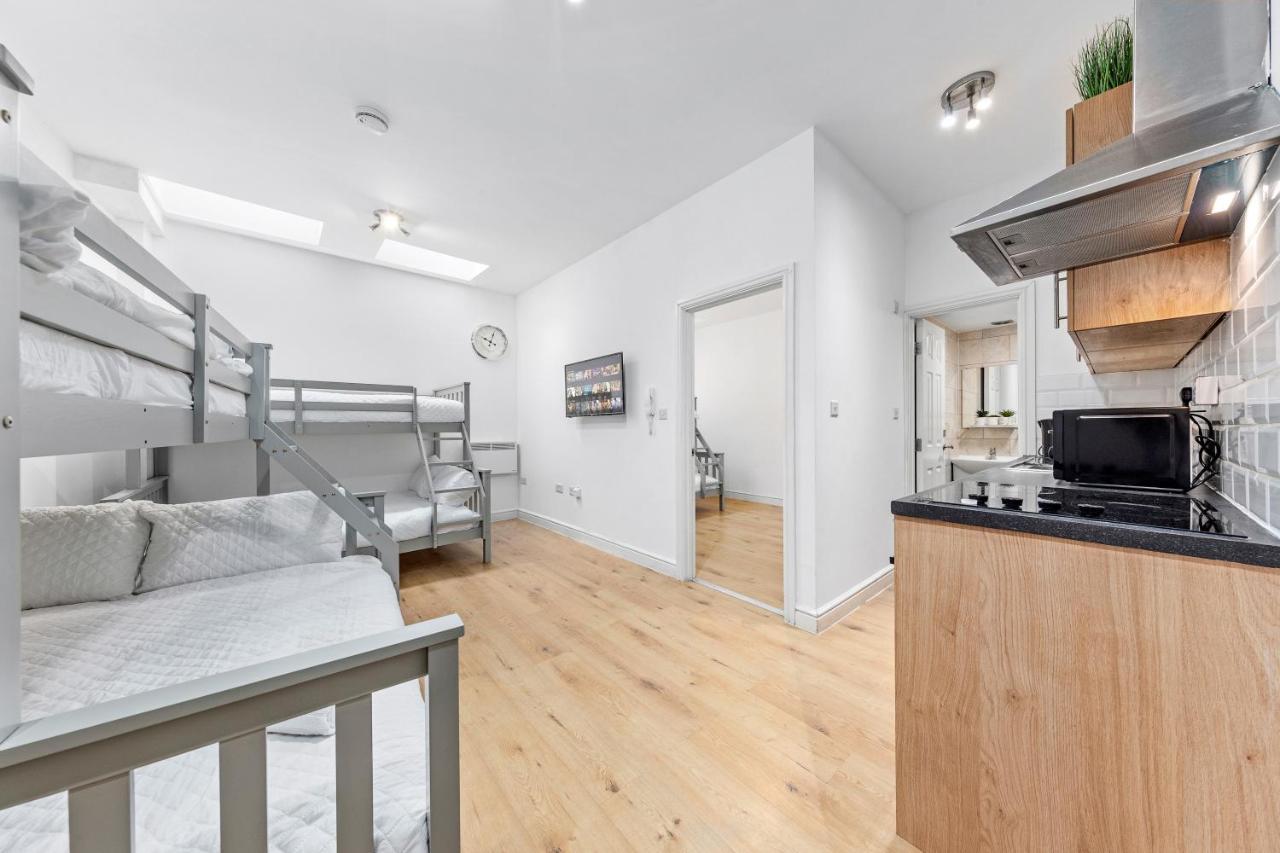 Canary Wharf Apartments Лондон Экстерьер фото