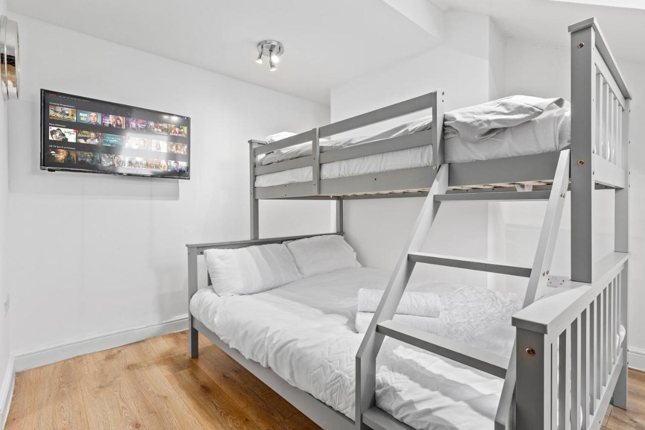 Canary Wharf Apartments Лондон Экстерьер фото